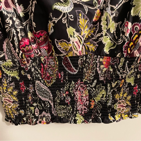 5a7 cinq a sept Blouse Small 100% Silk Black & Multi Floral & Paisley Smocked - Picture 5 of 11